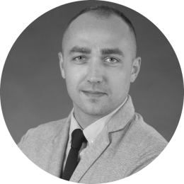 Dimitris Zervakis-.